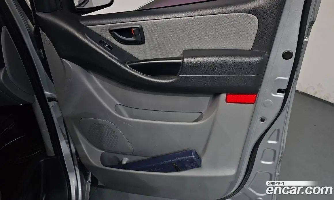 Hyundai Starex 2019 2.5 автомат (гидро), фото 14