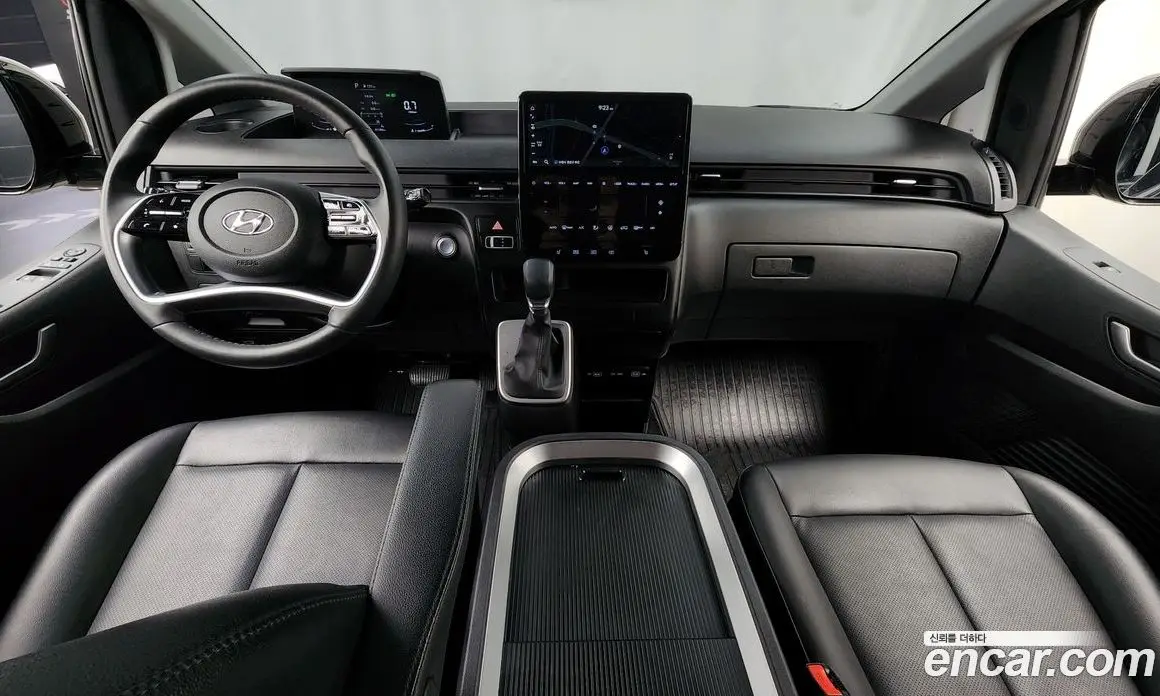 Hyundai Staria 2022 2.2 автомат (гидро), фото 10 Hyundai Staria 2022 2.2 автомат (гидро), фото 10