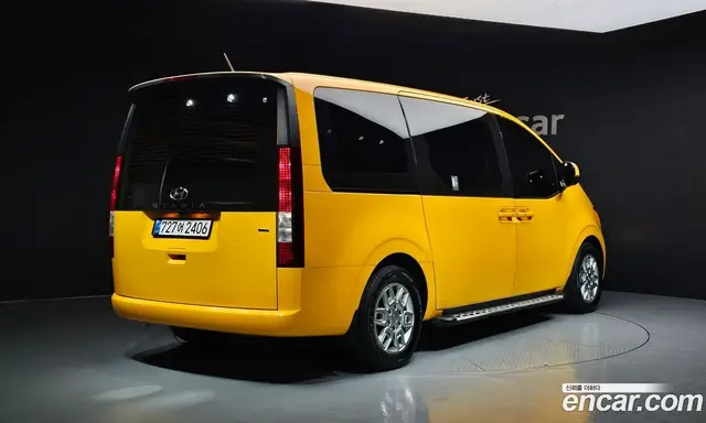 Hyundai Staria, 2022, 36 586 км