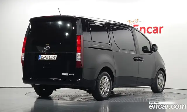 Hyundai Staria 2023 2.2 автомат (гидро), миниатюра 2