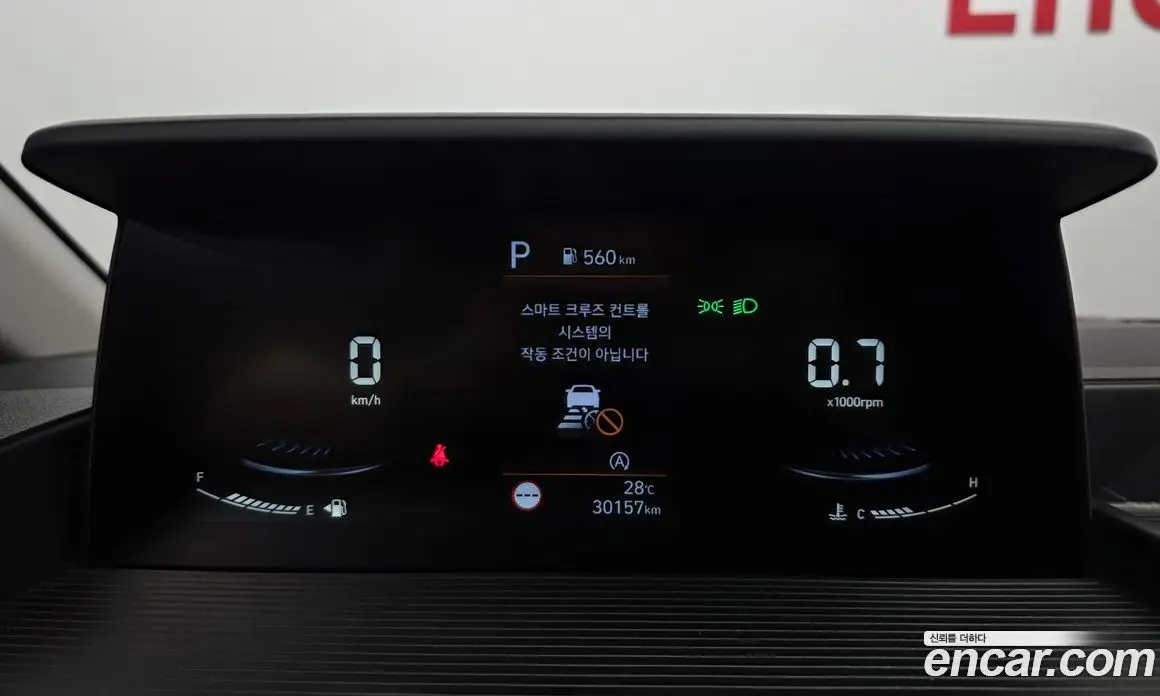 Hyundai Staria 2023 2.2 автомат (гидро), фото 11