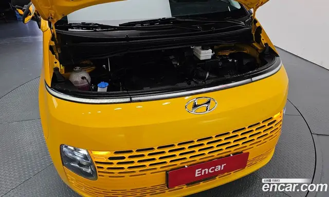 Hyundai Staria 2024 3.5 автомат (гидро), миниатюра 6