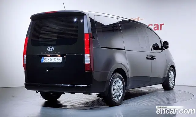Hyundai Staria 2024 3.5 автомат (гидро), миниатюра 2 Hyundai Staria 2024 3.5 автомат (гидро), миниатюра 2