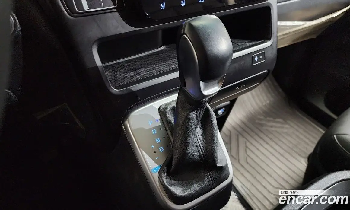 Hyundai Staria 2024 3.5 автомат (гидро), фото 9 Hyundai Staria 2024 3.5 автомат (гидро), фото 9