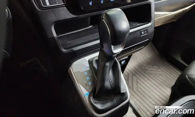 Hyundai Staria 2024 3.5 автомат (гидро), миниатюра 9 Hyundai Staria 2024 3.5 автомат (гидро), миниатюра 9