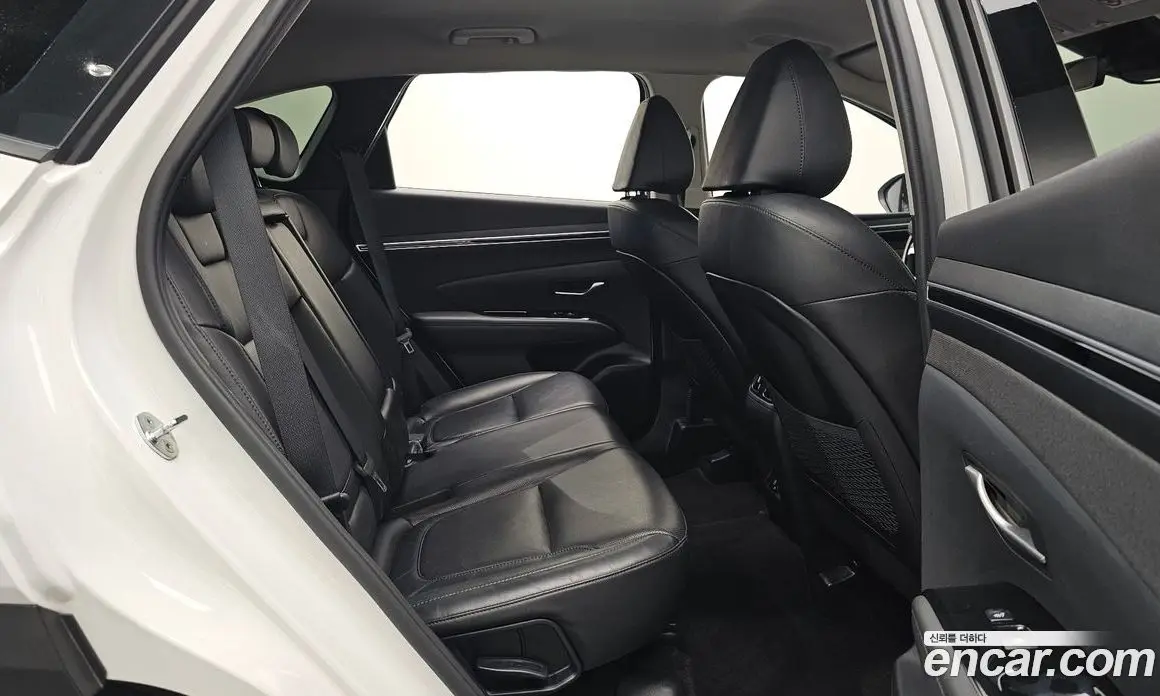 Hyundai Tucson 2022 1.6 автомат (гидро), фото 17