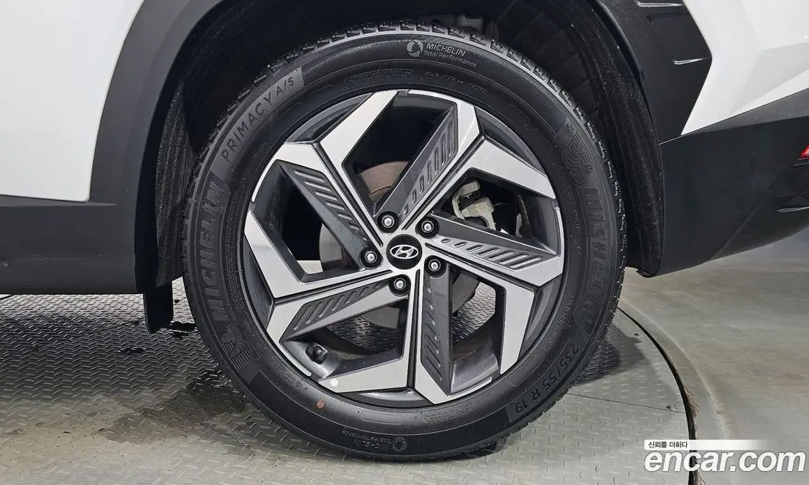 Hyundai Tucson 2022 1.6 автомат (гидро), фото 6