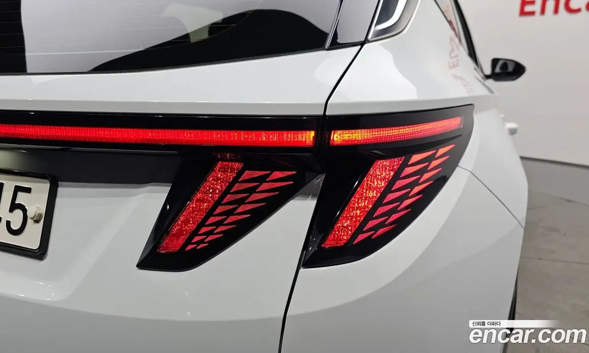 Hyundai Tucson 2022 1.6 автомат (гидро), фото 8