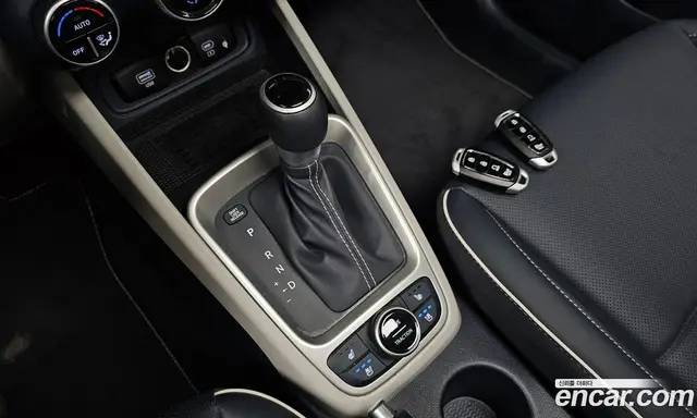 Hyundai Venue 2023 1.6 автомат (гидро), миниатюра 11 Hyundai Venue 2023 1.6 автомат (гидро), миниатюра 11