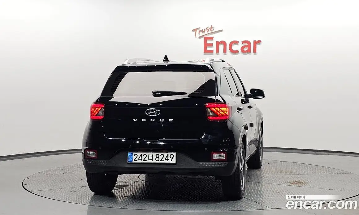 Hyundai Venue 2023 1.6 автомат (гидро), фото 3 Hyundai Venue 2023 1.6 автомат (гидро), фото 3