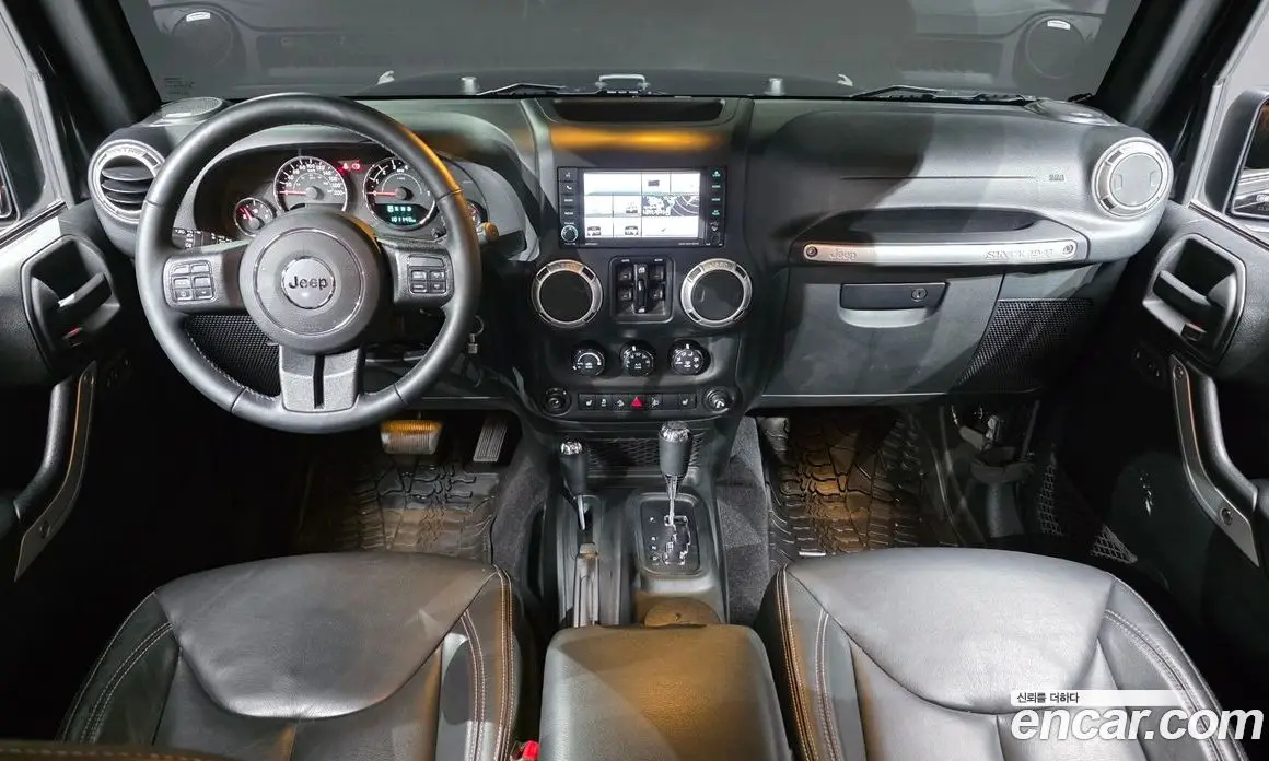 Jeep Wrangler 2017 3.6 автомат (гидро), фото 10 Jeep Wrangler 2017 3.6 автомат (гидро), фото 10