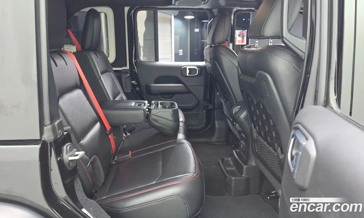 Jeep Wrangler 2020 2.0 автомат (гидро), фото 18