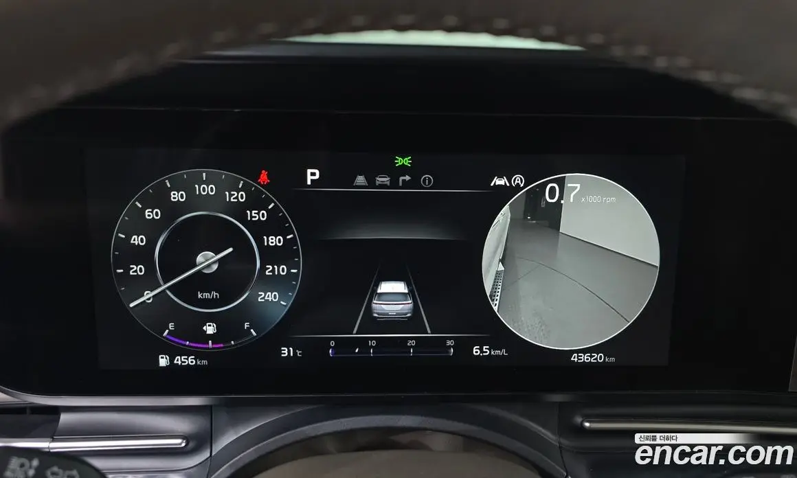 Kia Carnival 2021 2.2 автомат (гидро), фото 11