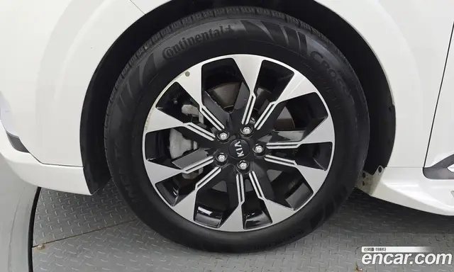 Kia Carnival 2021 2.2 автомат (гидро), миниатюра 5