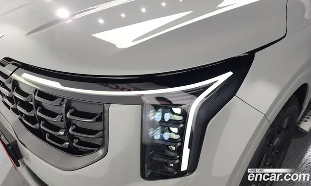 Kia Carnival 2023 2.2 автомат (гидро), миниатюра 8 Kia Carnival 2023 2.2 автомат (гидро), миниатюра 8