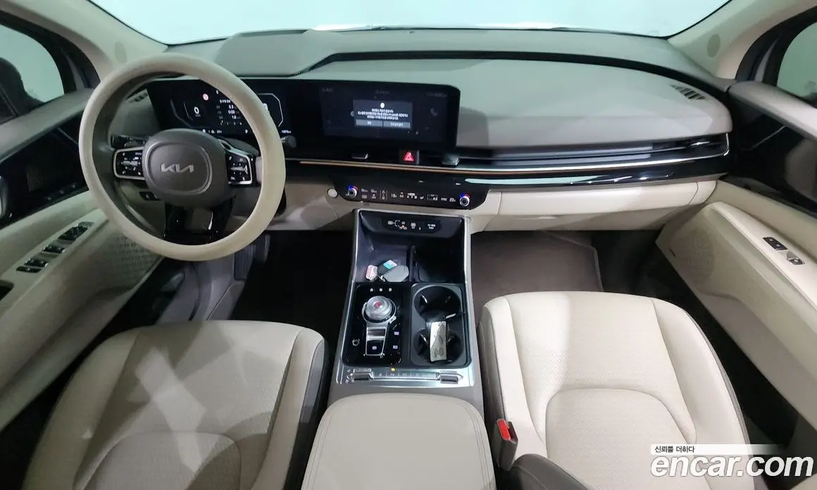 Kia Carnival 2023 2.2 автомат (гидро), фото 10 Kia Carnival 2023 2.2 автомат (гидро), фото 10