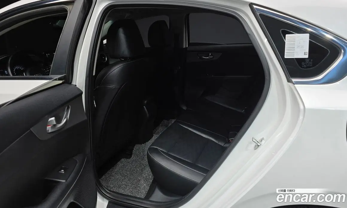 Kia K3 2020 1.6 автомат (гидро), фото 11 Kia K3 2020 1.6 автомат (гидро), фото 11