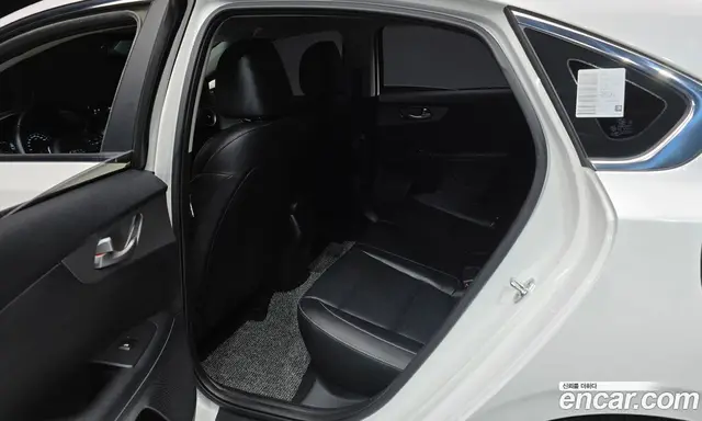Kia K3 2020 1.6 автомат (гидро), миниатюра 11 Kia K3 2020 1.6 автомат (гидро), миниатюра 11