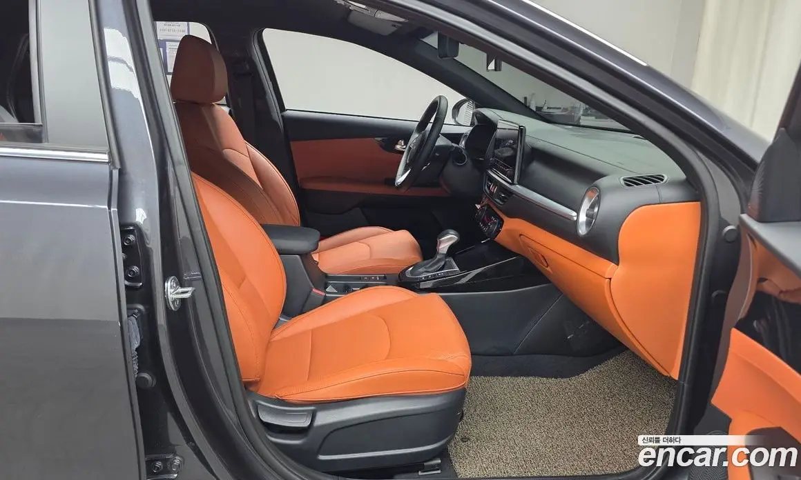 Kia K3 2024 1.6 автомат (гидро), фото 16 Kia K3 2024 1.6 автомат (гидро), фото 16
