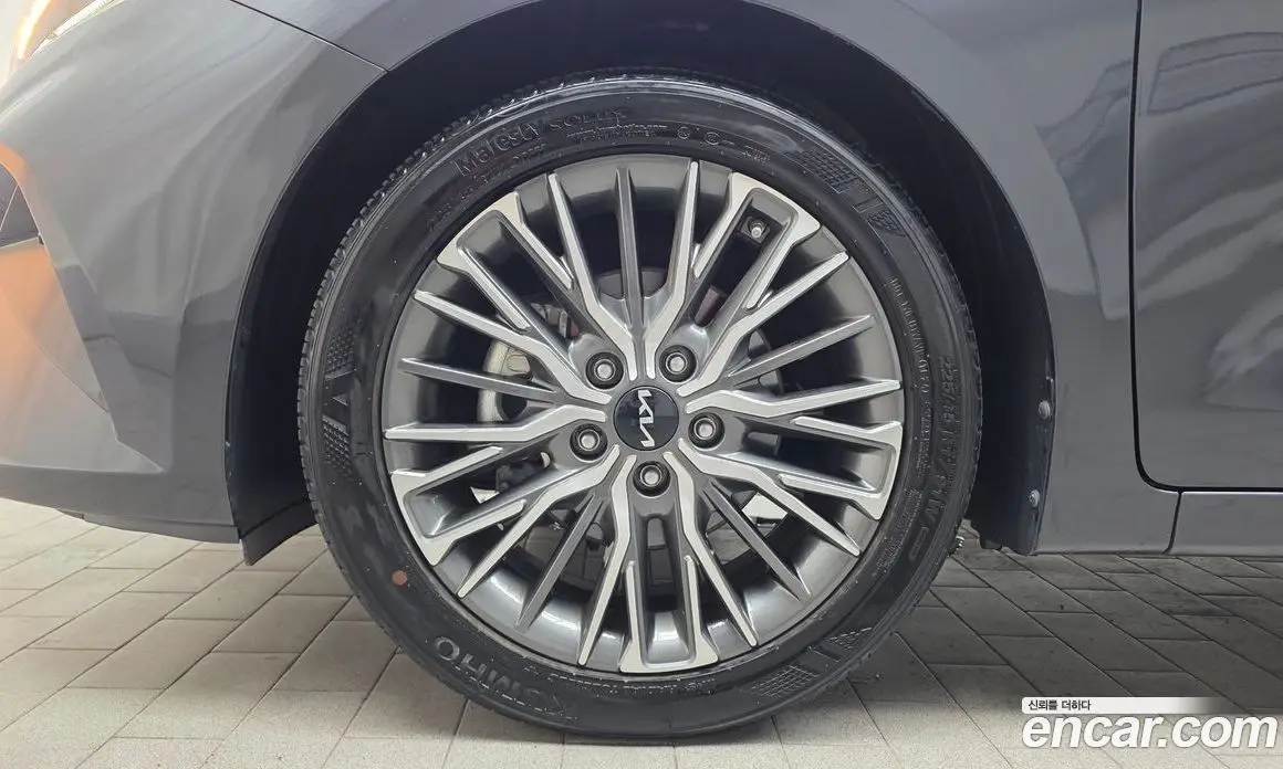 Kia K3 2024 1.6 автомат (гидро), фото 4 Kia K3 2024 1.6 автомат (гидро), фото 4