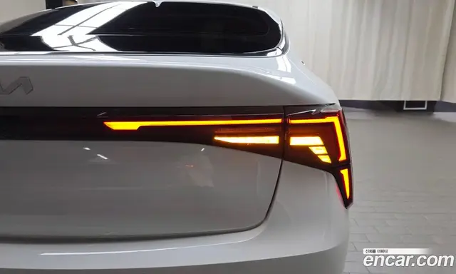 Kia K5 (Optima) 2024 2.0 автомат (гидро), миниатюра 9 Kia K5 (Optima) 2024 2.0 автомат (гидро), миниатюра 9
