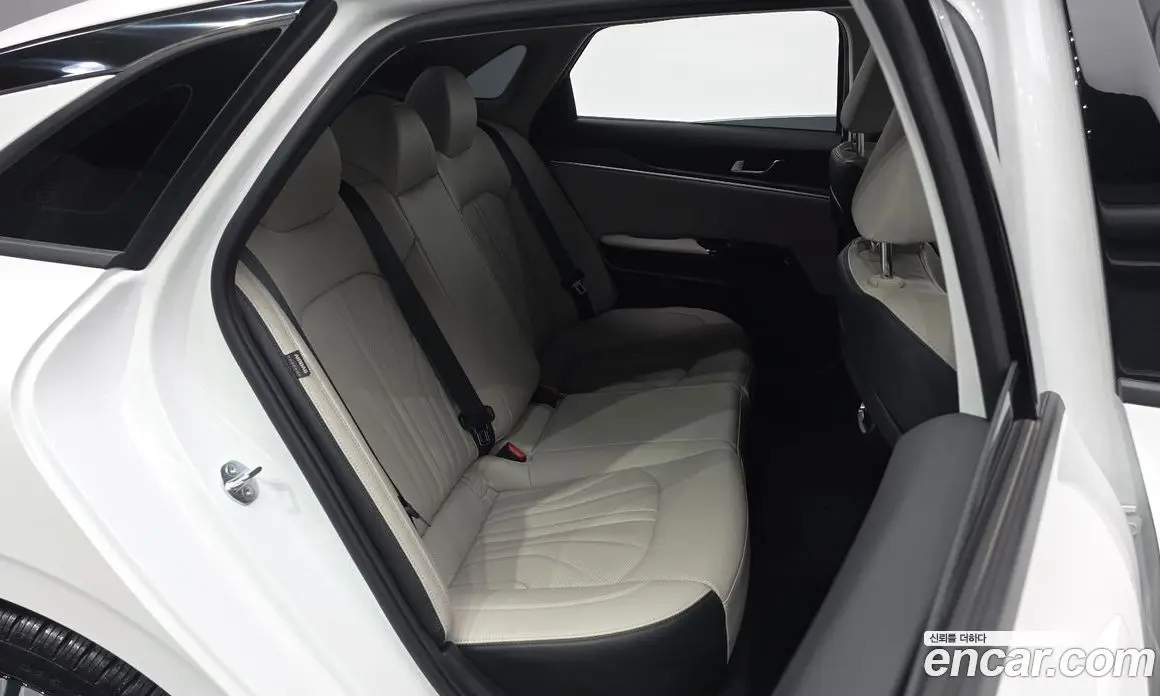 Kia K5 (Optima) 2024 1.6 автомат (гидро), фото 16 Kia K5 (Optima) 2024 1.6 автомат (гидро), фото 16