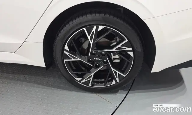 Kia K5 (Optima) 2024 1.6 автомат (гидро), миниатюра 6 Kia K5 (Optima) 2024 1.6 автомат (гидро), миниатюра 6