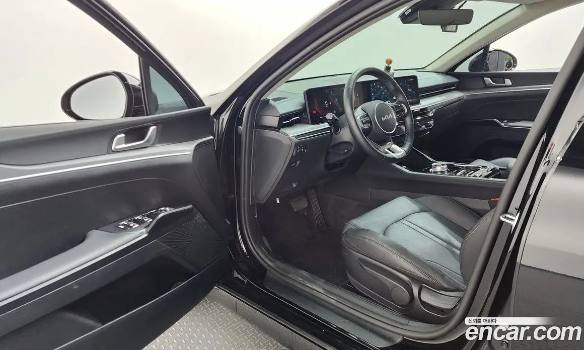 Kia K5 (Optima) 2025 2.0 автомат (гидро), фото 13 Kia K5 (Optima) 2025 2.0 автомат (гидро), фото 13