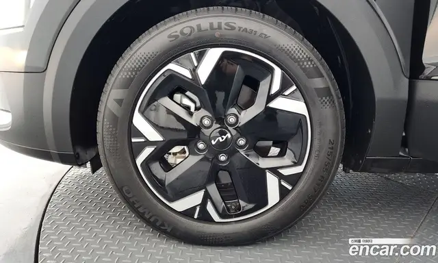 Kia Niro 2023 0.2 автомат (гидро), миниатюра 5
