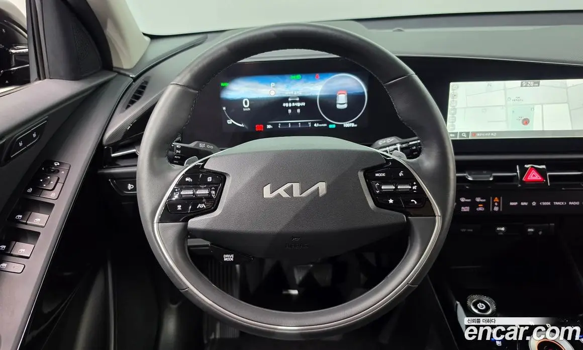 Kia Niro 2023 0.2 автомат (гидро), фото 19