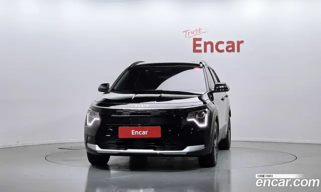 Kia Niro 2023 0.2 автомат (гидро), миниатюра 3