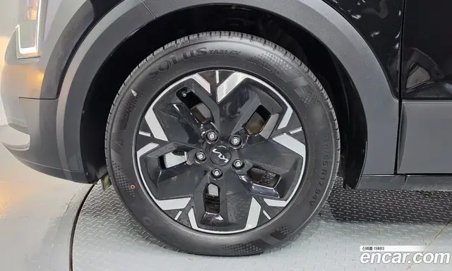 Kia Niro 2023 0.2 автомат (гидро), миниатюра 5