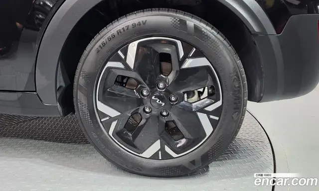 Kia Niro 2023 0.2 автомат (гидро), миниатюра 7