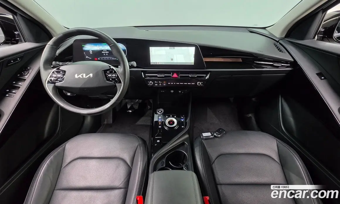 Kia Niro 2023 0.2 автомат (гидро), фото 10