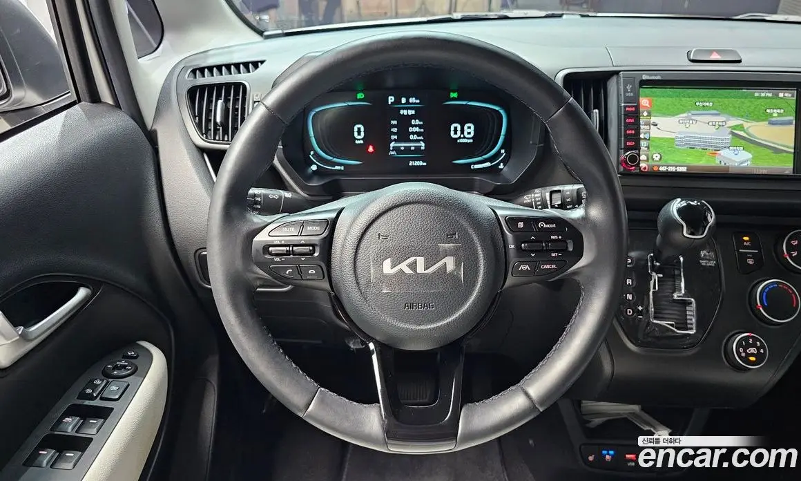 Kia Ray 2022 1.0 автомат (гидро), фото 19