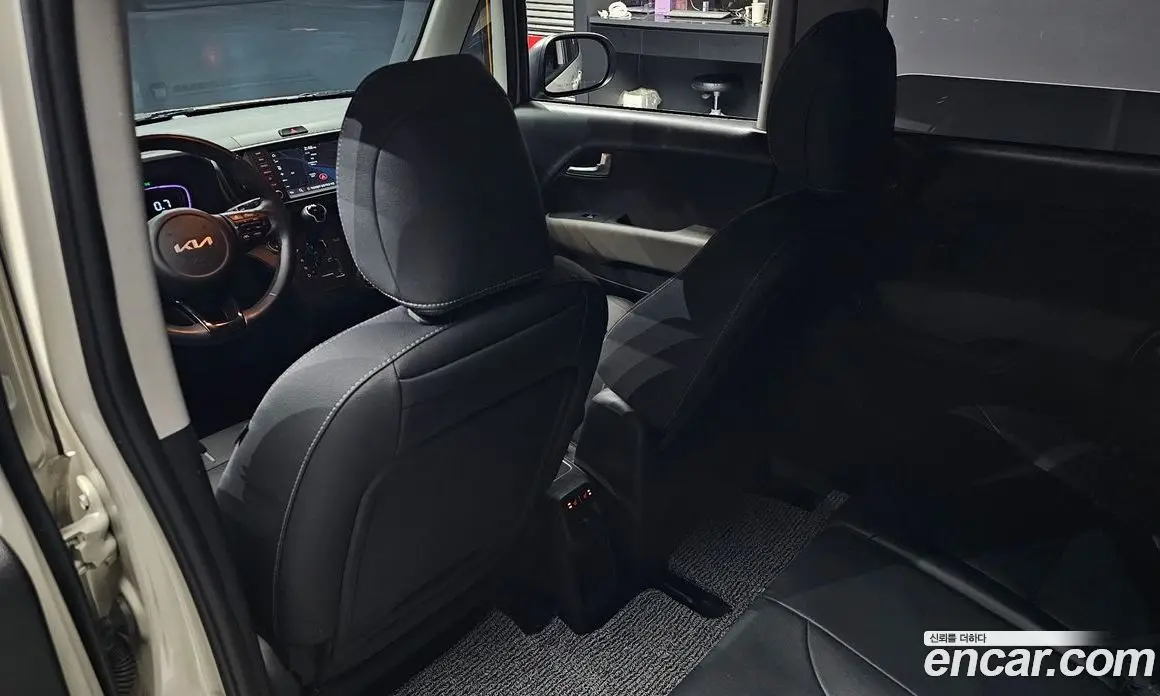 Kia Ray 2023 1.0 автомат (гидро), фото 16
