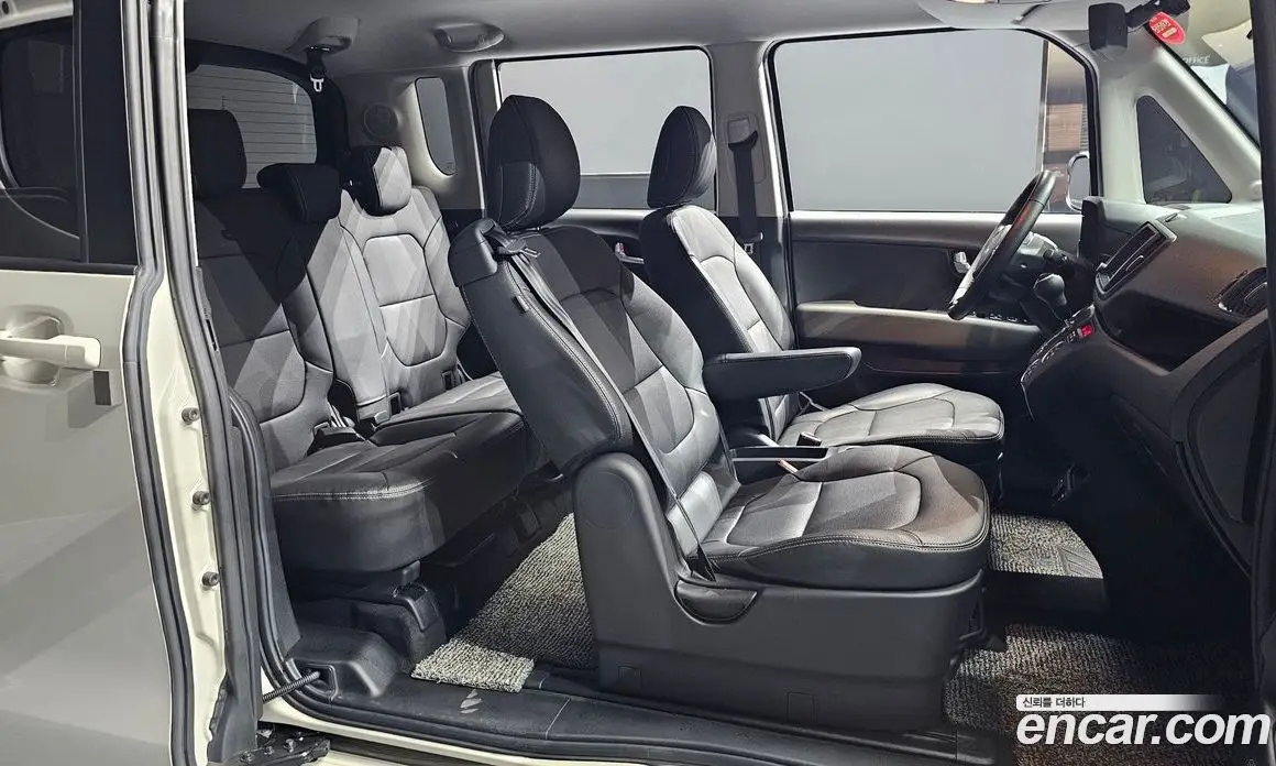 Kia Ray 2023 1.0 автомат (гидро), фото 17