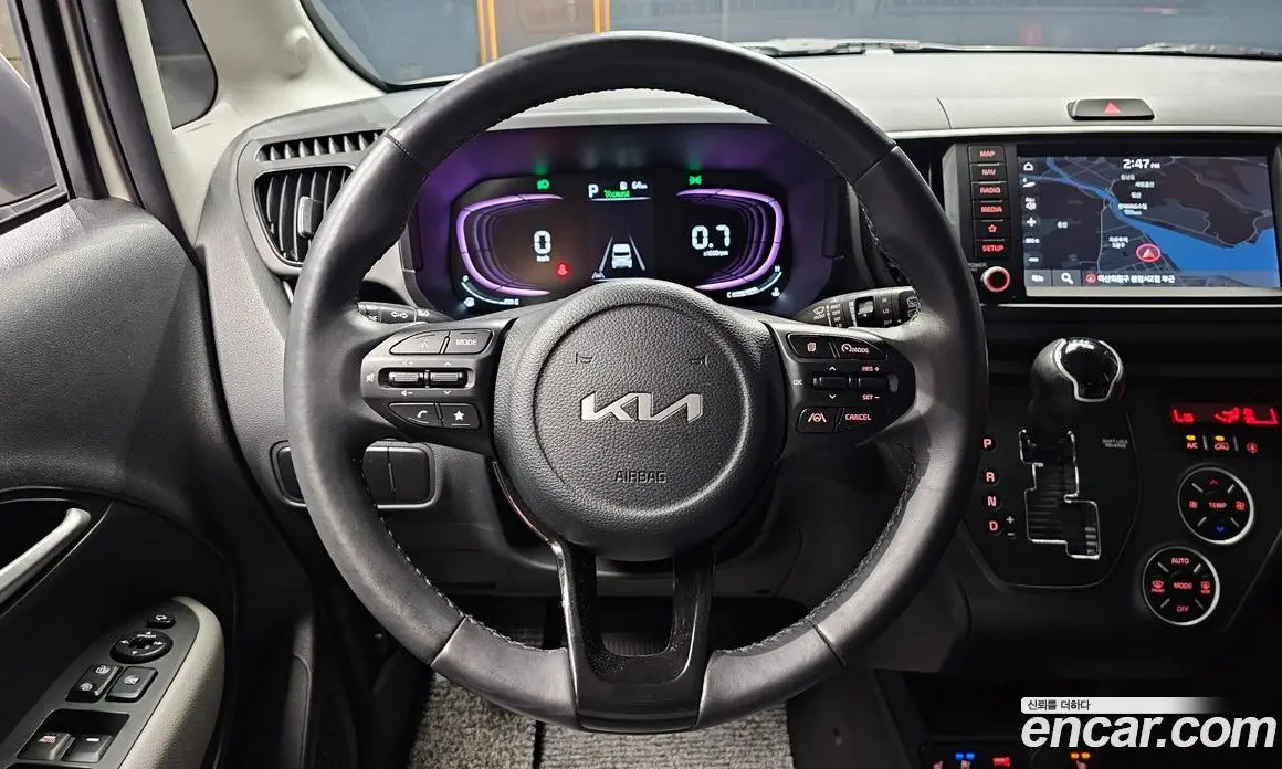 Kia Ray 2023 1.0 автомат (гидро), фото 19