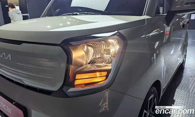 Kia Ray 2023 1.0 автомат (гидро), миниатюра 8