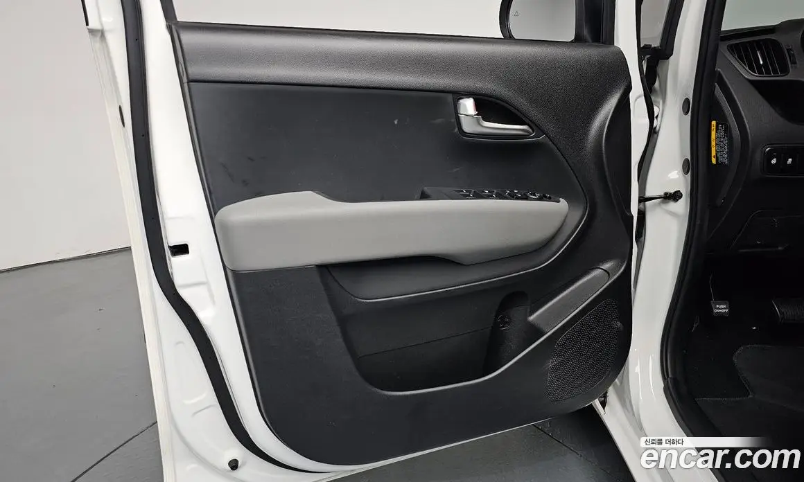Kia Ray 2024 1.0 автомат (гидро), фото 13 Kia Ray 2024 1.0 автомат (гидро), фото 13