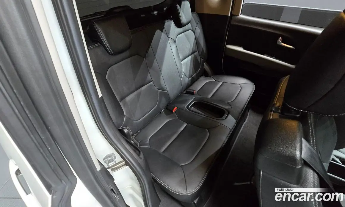 Kia Ray 2024 0.1 автомат (гидро), фото 17