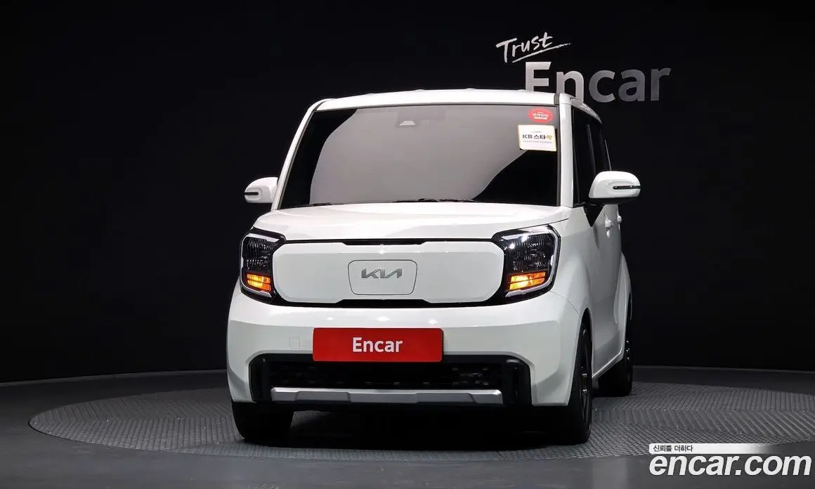 Kia Ray 2024 0.1 автомат (гидро), фото 3