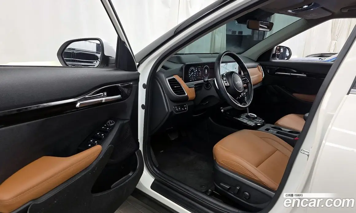 Kia Seltos 2022 2.0 автомат (гидро), фото 13