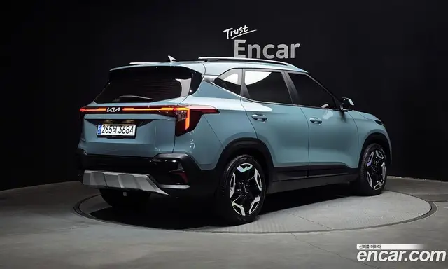 Kia Seltos 2024 1.6 автомат (гидро), миниатюра 2