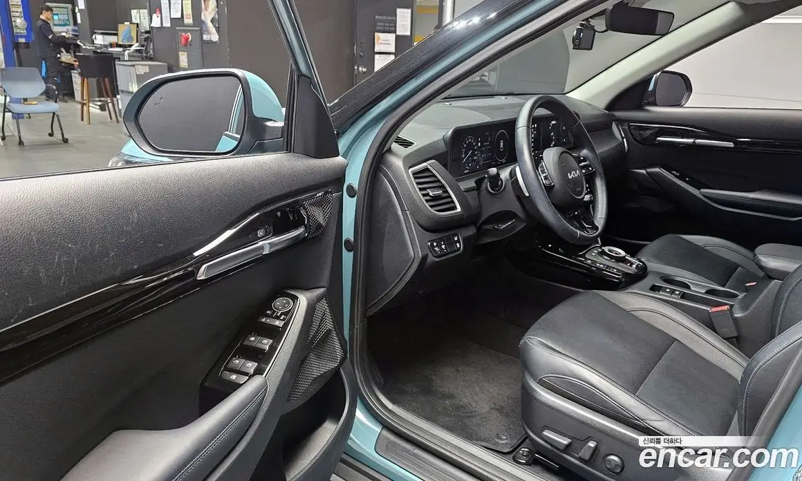 Kia Seltos 2024 1.6 автомат (гидро), фото 13