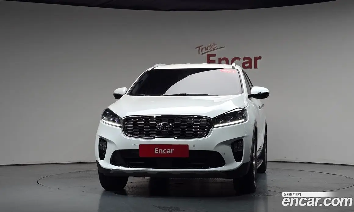 Kia Sorento 2019 2.0 автомат (гидро), фото 2 Kia Sorento 2019 2.0 автомат (гидро), фото 2