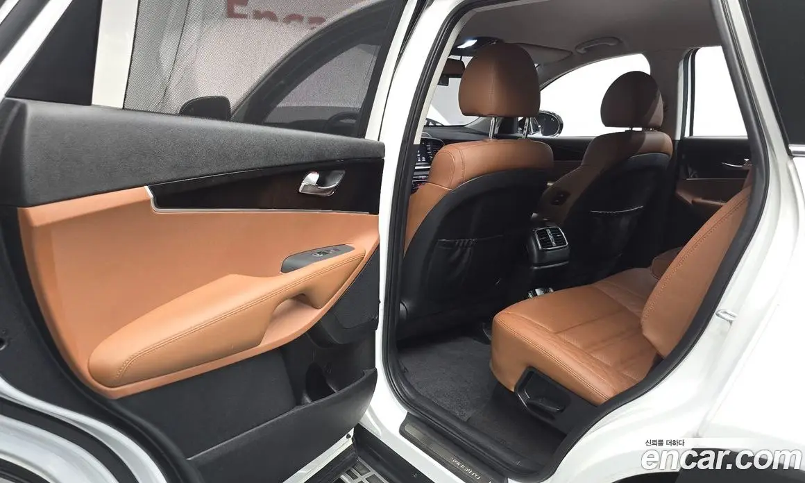 Kia Sorento 2019 2.0 автомат (гидро), фото 15 Kia Sorento 2019 2.0 автомат (гидро), фото 15
