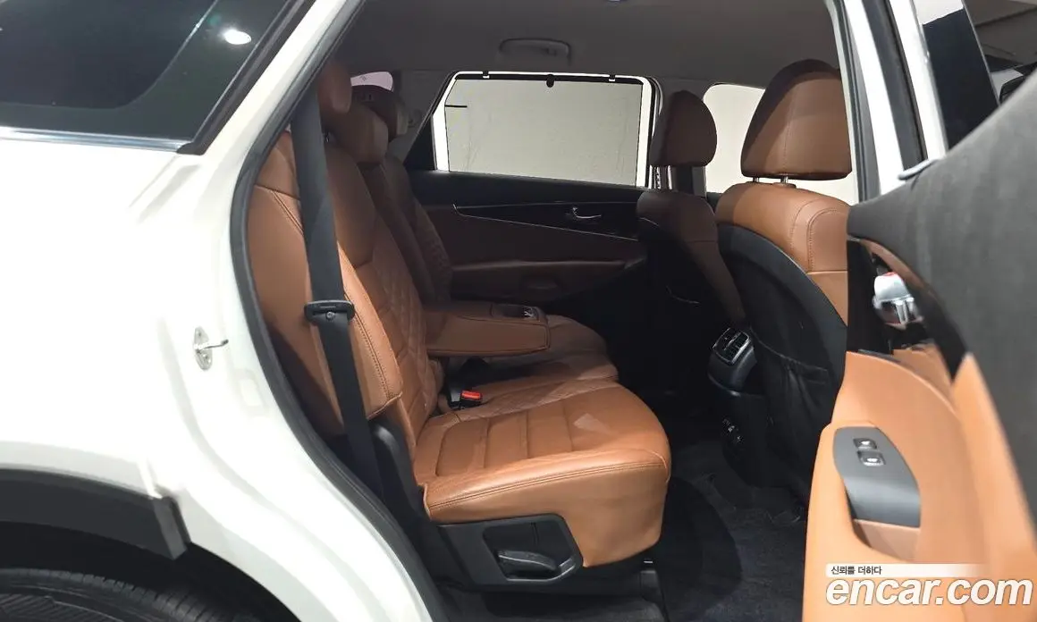 Kia Sorento 2019 2.0 автомат (гидро), фото 17 Kia Sorento 2019 2.0 автомат (гидро), фото 17