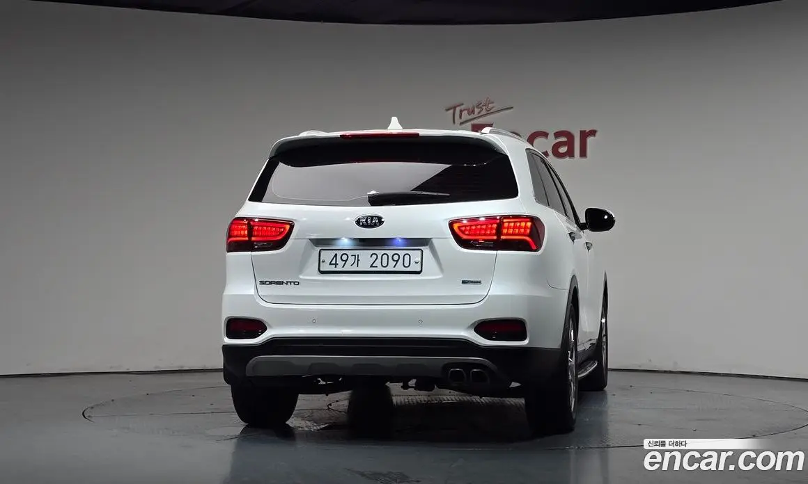 Kia Sorento 2019 2.0 автомат (гидро), фото 3 Kia Sorento 2019 2.0 автомат (гидро), фото 3