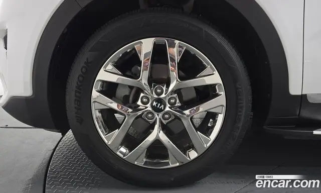 Kia Sorento 2019 2.0 автомат (гидро), миниатюра 4 Kia Sorento 2019 2.0 автомат (гидро), миниатюра 4